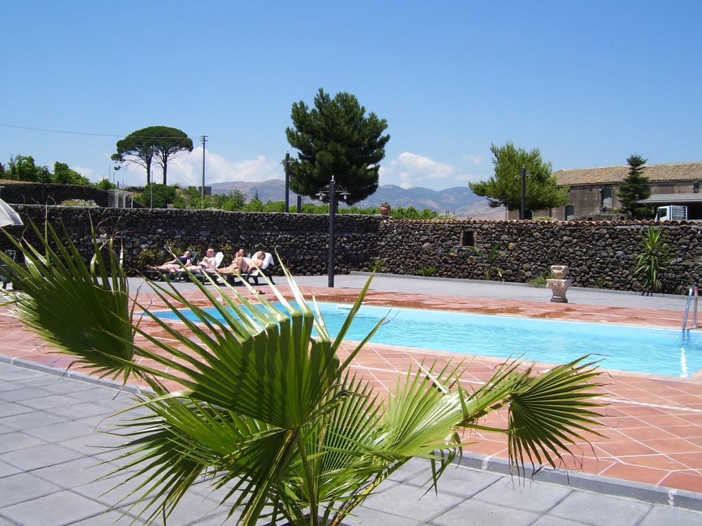 Etna Wine Azienda Agrituristica Passopisciaro Bagian luar foto