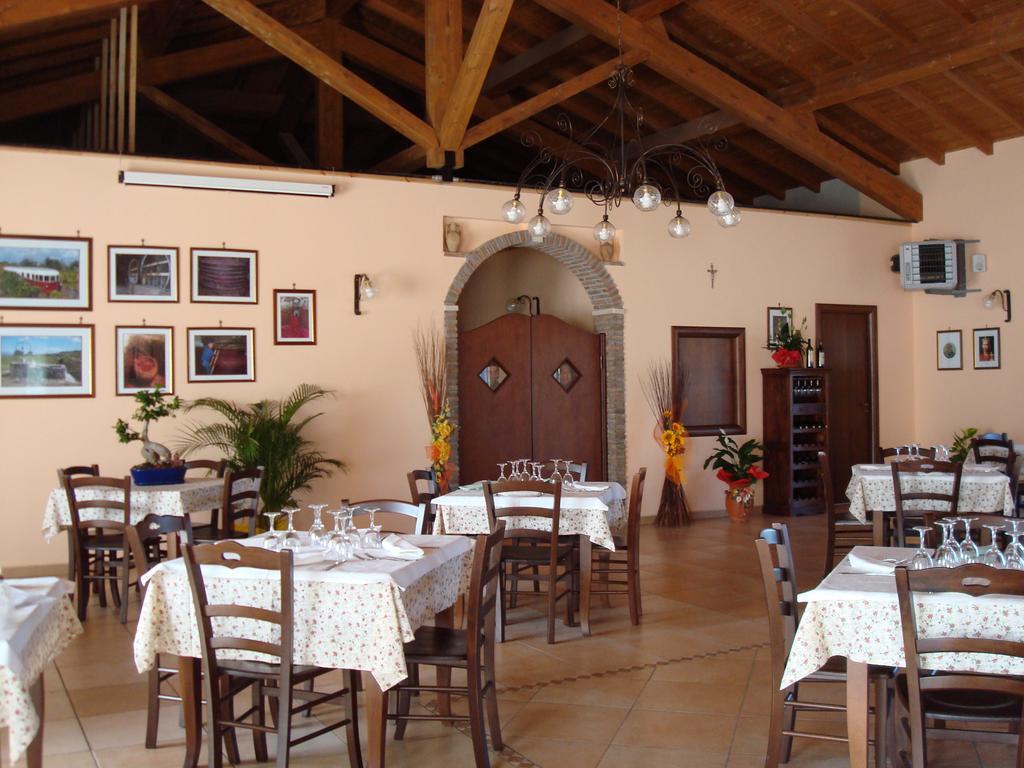 Etna Wine Azienda Agrituristica Passopisciaro Bagian luar foto