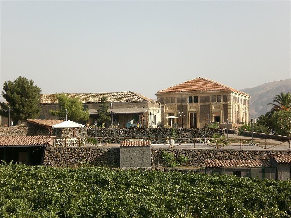 Etna Wine Azienda Agrituristica Passopisciaro Bagian luar foto
